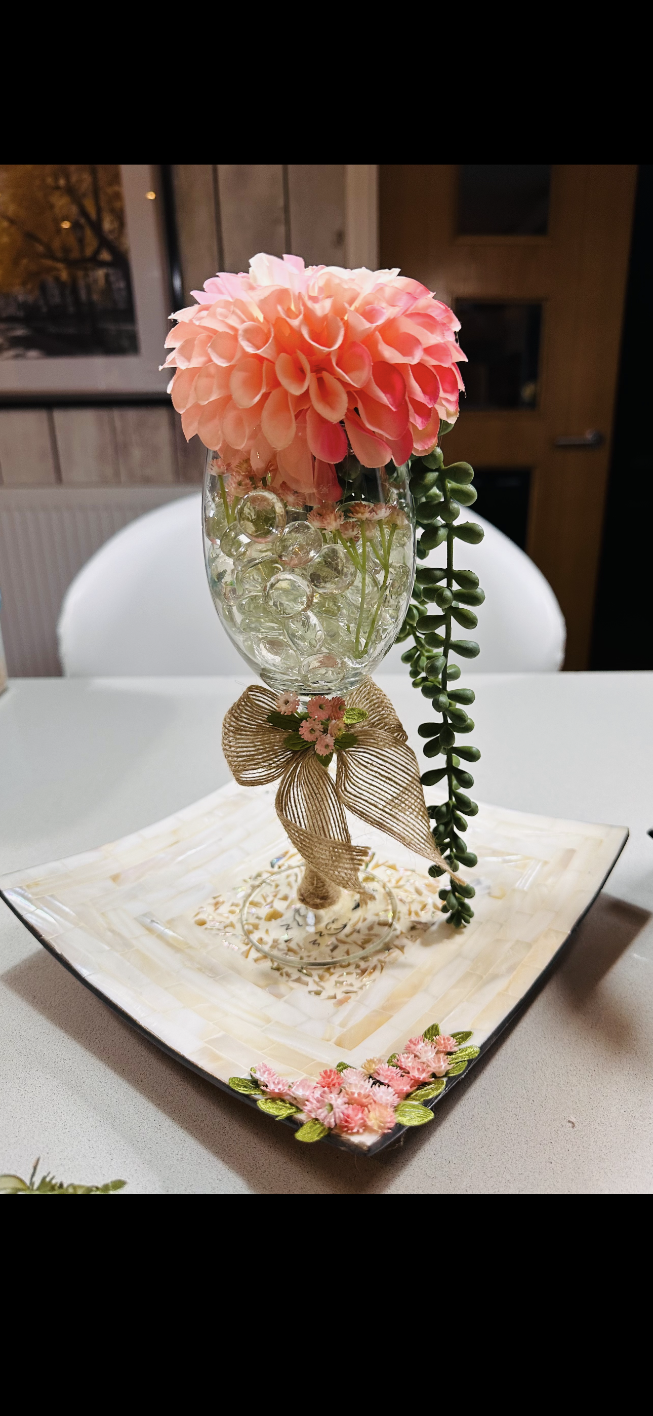 ๐ธ Handcrafted Floral Wine Glass Souvenir ๐ธ